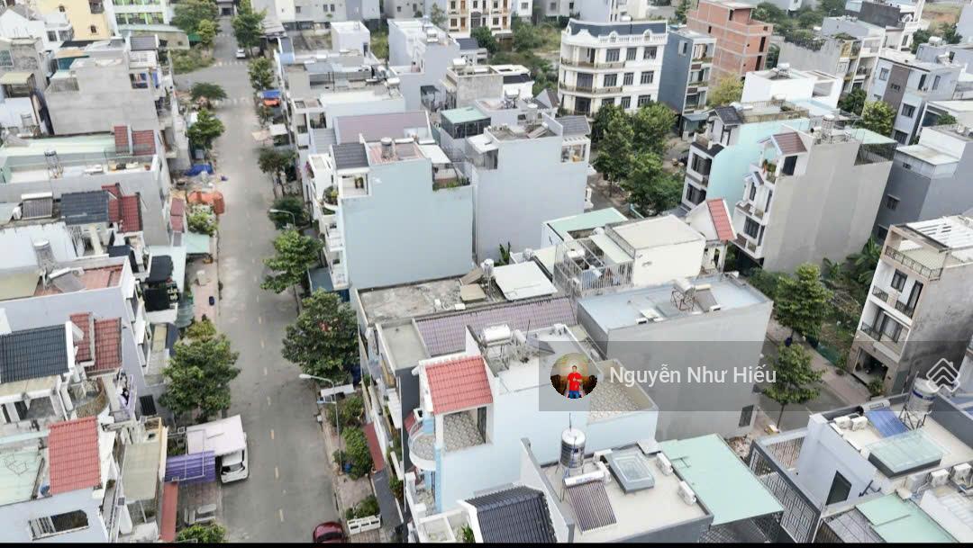 Bán nhà KDC Phú Hồng Thịnh 6 gần đường Quốc Lộ 1K, P. Bình An, TP. Dĩ An