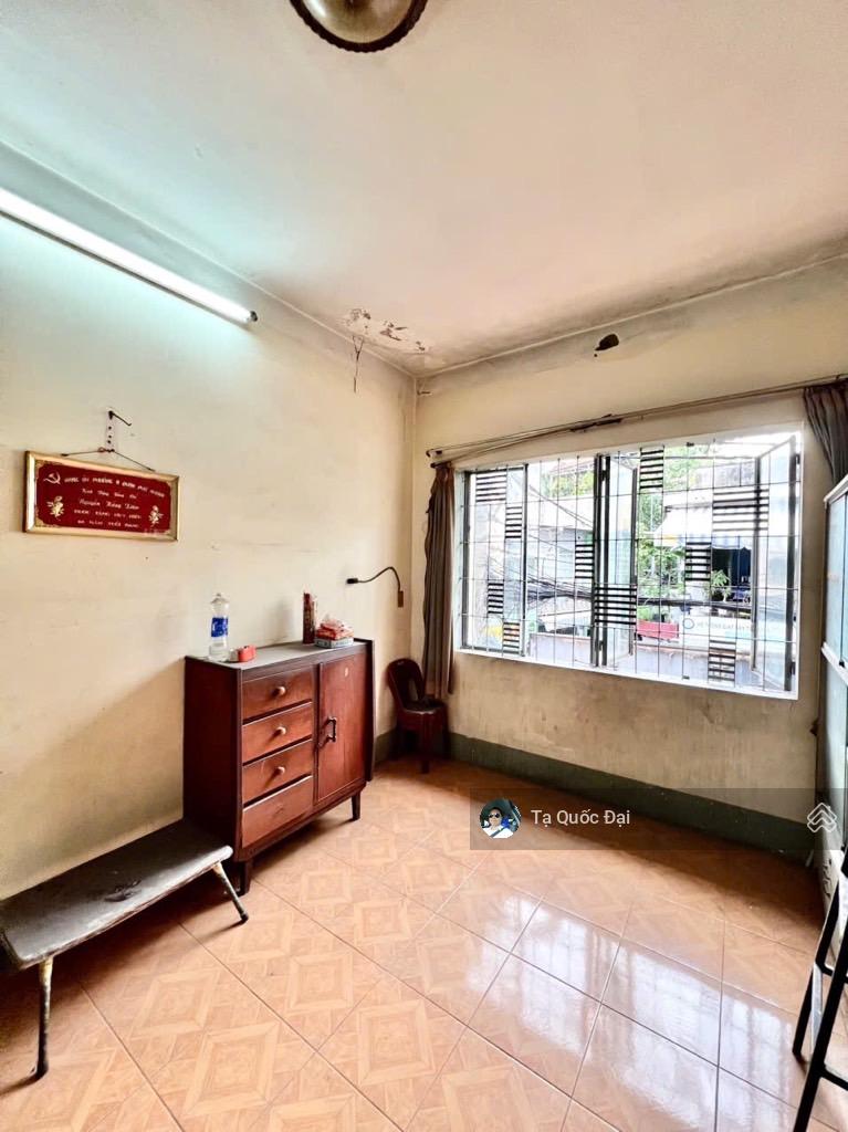 QUẬN PHÚ NHUẬN - MẶT TIỀN LÊ TỰ TÀI - LÔ GÓC 2 MT - 69M2 - 14.5 TỶ