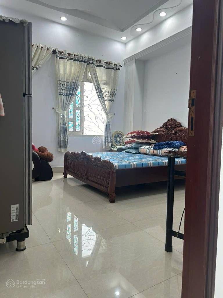 Nhà mặt tiền hẻm 8m Dạ Nam Phường 2 Quận 8 giáp Quận 5