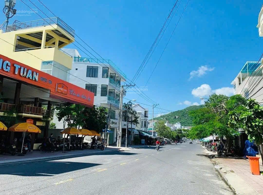 Nhà Mặt tiền Tôn Thất Tùng/ Vĩnh Thọ Nha Trang - Sẵn dòng tiền 20tr/tháng