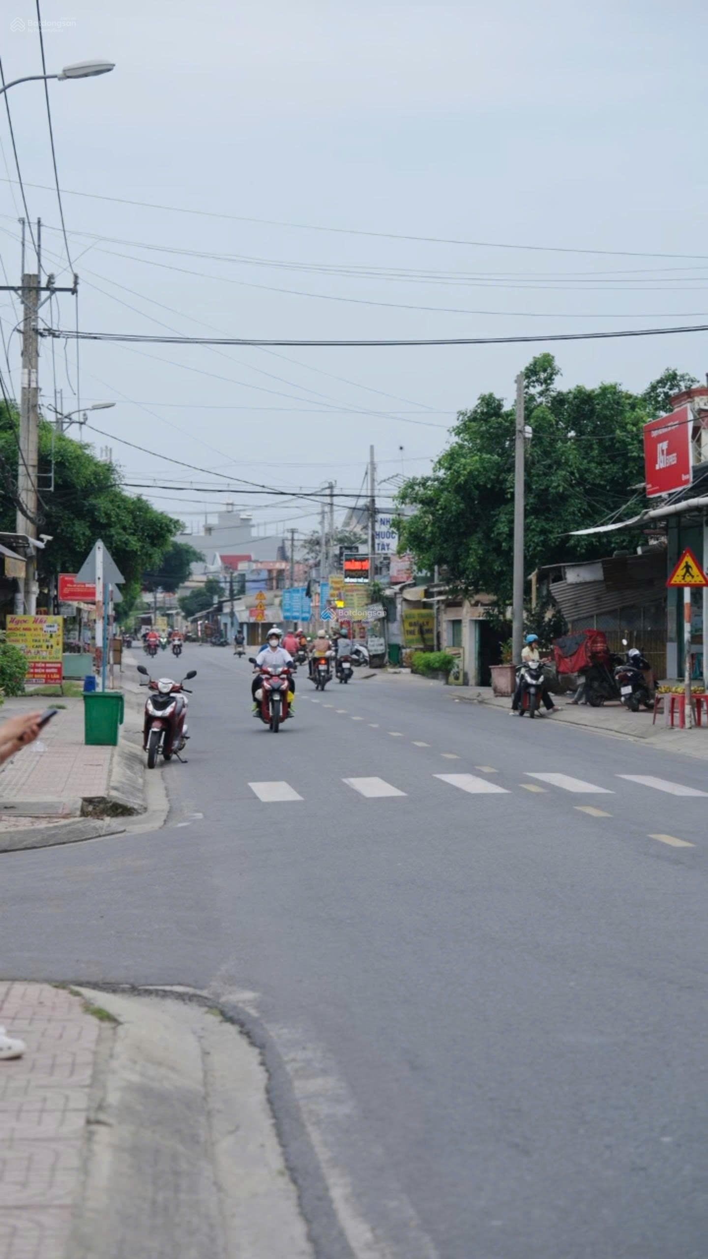 Bán đất mặt tiền Trung Lập vị trí trung tâm, tiềm năng cao