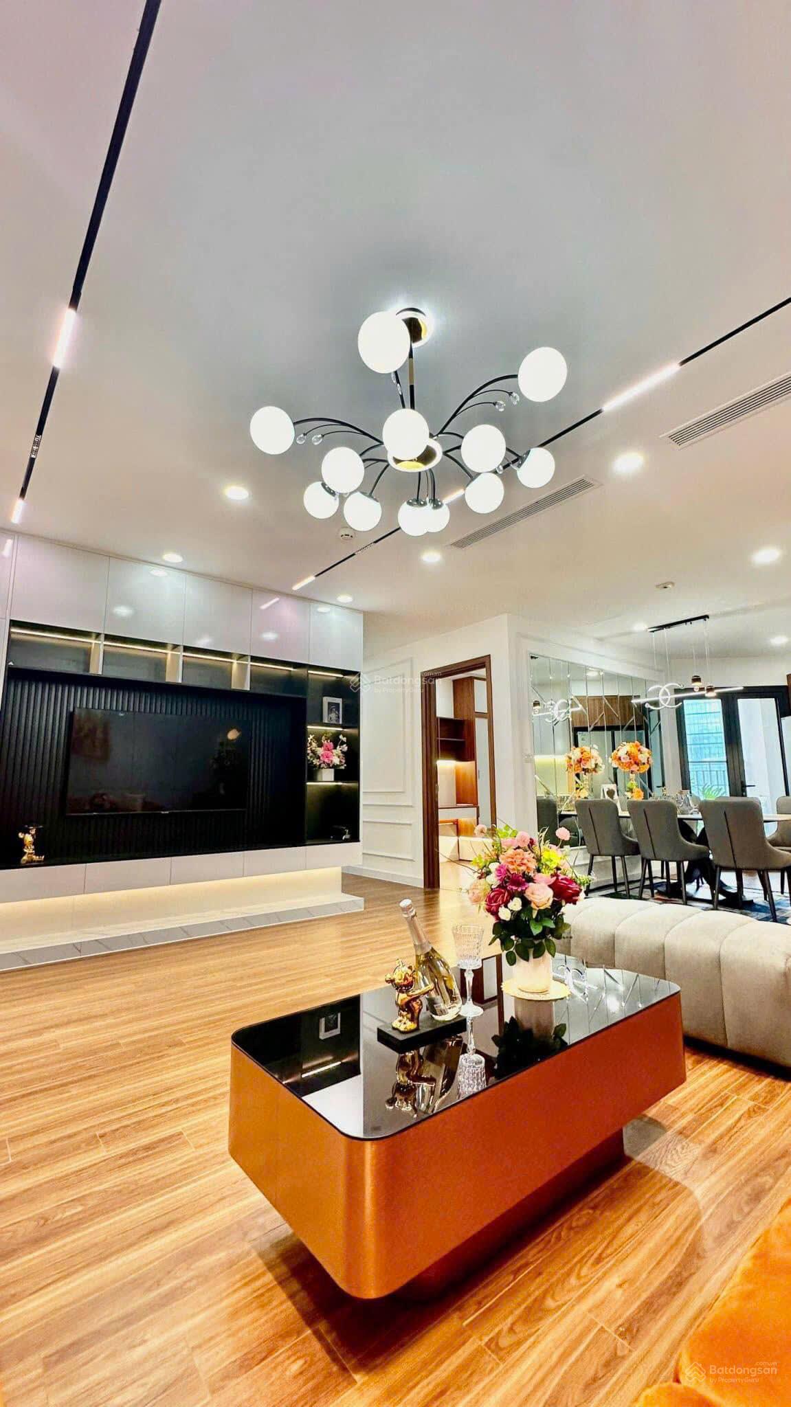 (Giá Cực Tốt) chỉ 8 tỷ sở hữu căn Hoa Hậu 2pn2vs 86m2 The Park Home, Siêu to khổng lồ