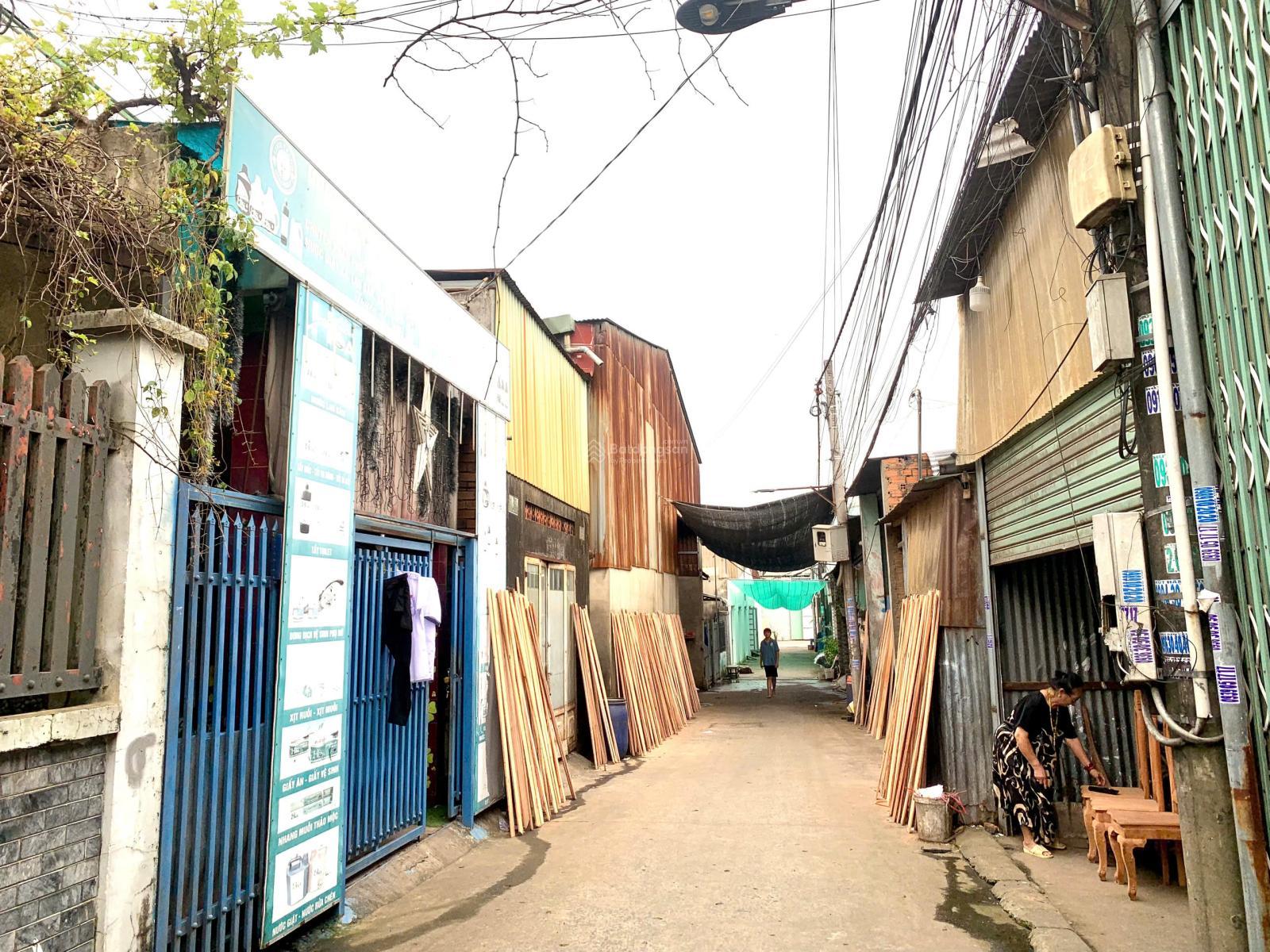 Nhà bán tại hẻm Lê Ngô Cát, gần Nhà Thờ Biệt Lập Vinh Đức, DT tổng 145.3m, giá 4tỷ.LH: 0934 828 ***