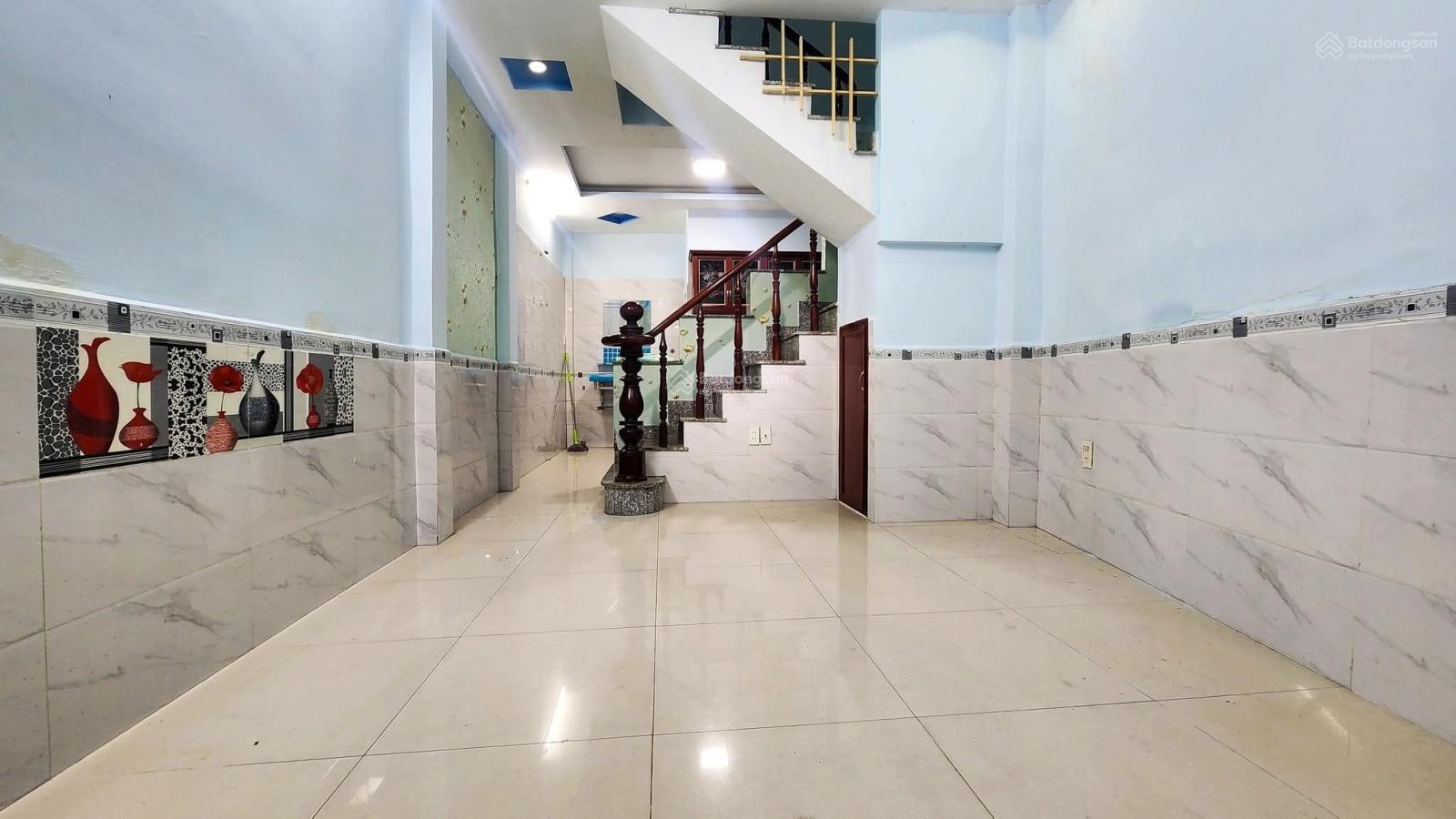 Bán nhà Trương Công Định P14 Tân Bình - hẻm xe hơi - 40.2m2 nở hậu tài lộc - chỉ 3.65 tỷ