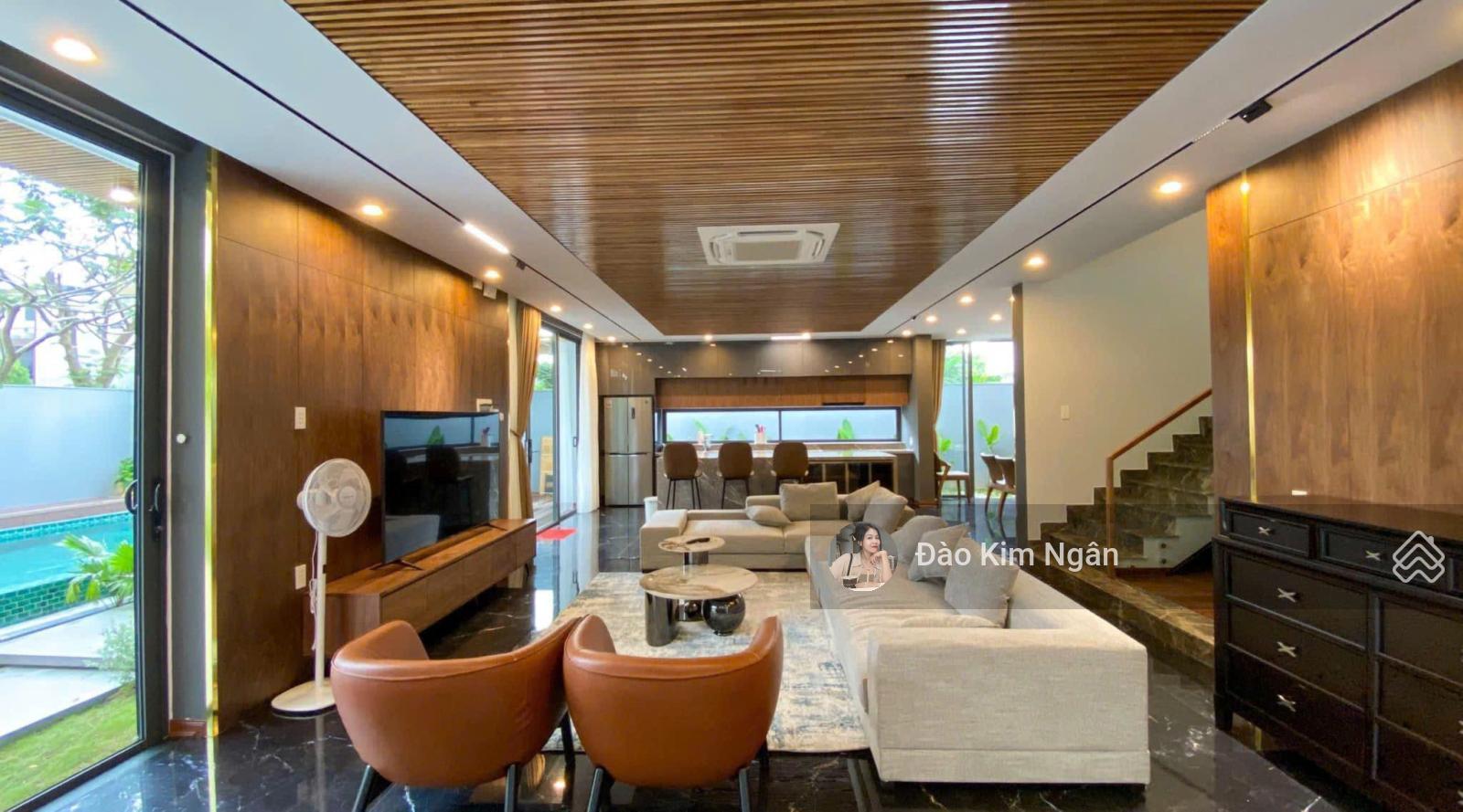 BT siêu đẹp có hồ bơi - DT đất: 288m2 - Sẵn hợp đồng thuê gần 60 triệu/tháng - Giá 3x tỷ