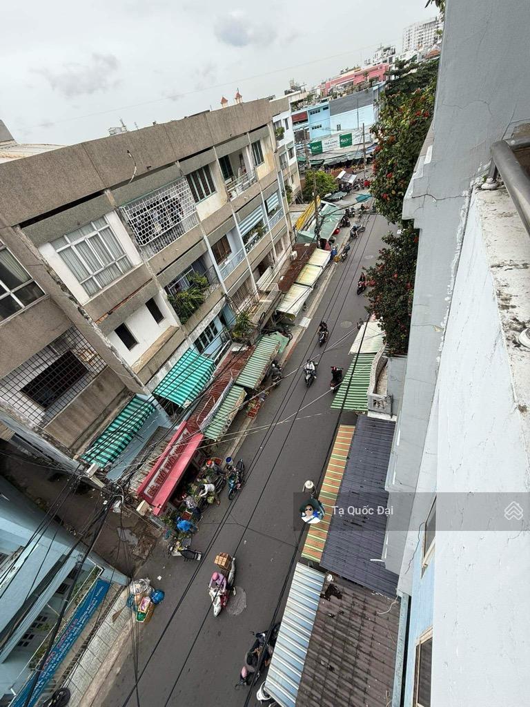 Quận Phú Nhuận - mặt tiền Lê Tự Tài - 2 MT trước sau - 42,2m2 - 5 tầng - 13.5 tỷ