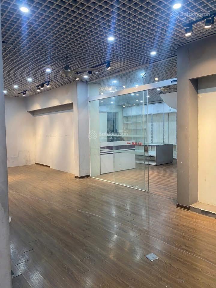Cho thuê nhà Hà Đông, 120m2x4 tầng, 18tr, 0888 516 ***