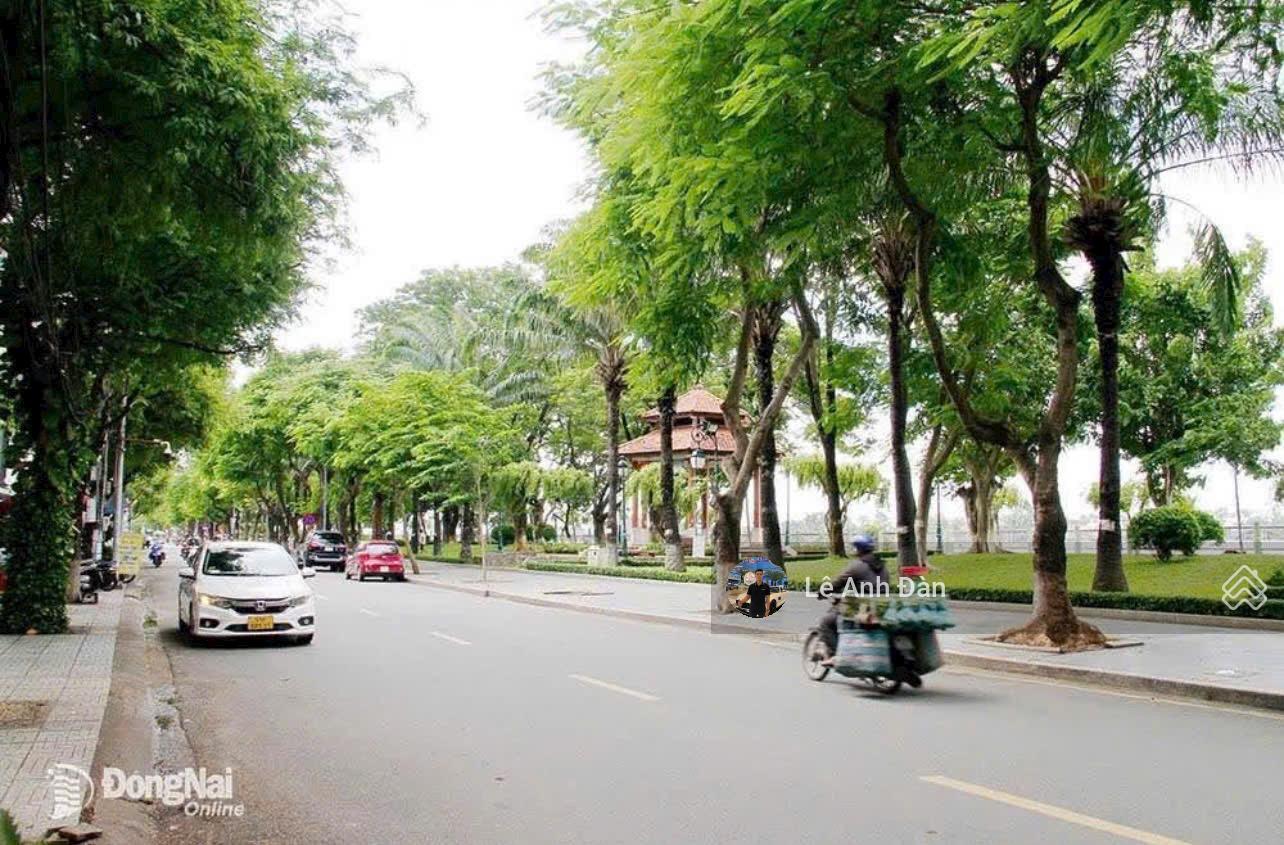 Nhà cấp 4, đầy đủ nội thất - ngay chợ Biên Hoà, đường Huỳnh Văn Luỹ, bờ kè Nguyễn Văn Trị