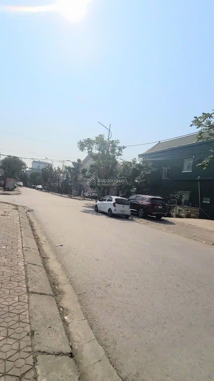 BÁN ĐẤT MẶT ĐƯỜNG KINH DOANH HỒ SỸ DƯƠNG HƯNG BÌNH TP VINH BÁN ĐẤT MẶT ĐƯỜNG KINH DOANH HỒ SỸ DƯƠNG HƯNG BÌNH TP VINH