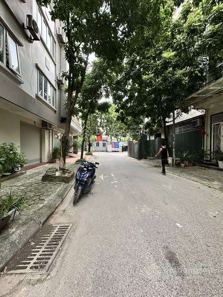 CHÍNH CHỦ BÁN  ĐẤU GIÁ MẬU LƯƠNG 60m2  XÂY 7 TẦNG  CỰC HIẾM 12,8 tỷ