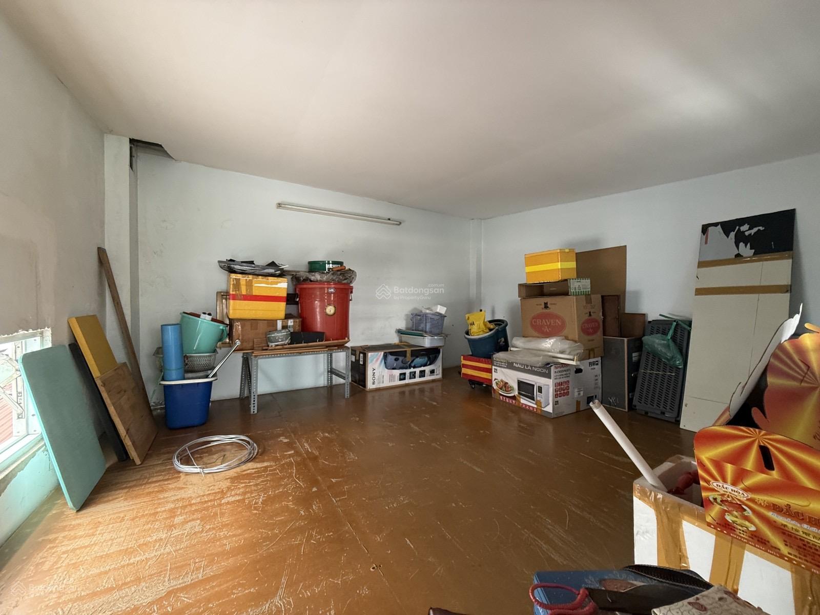 Bán nhà Phạm Văn Hai P3 Tân Bình 5 PN gần mặt tiền sổ A4 giá 5,2 tỷ TL