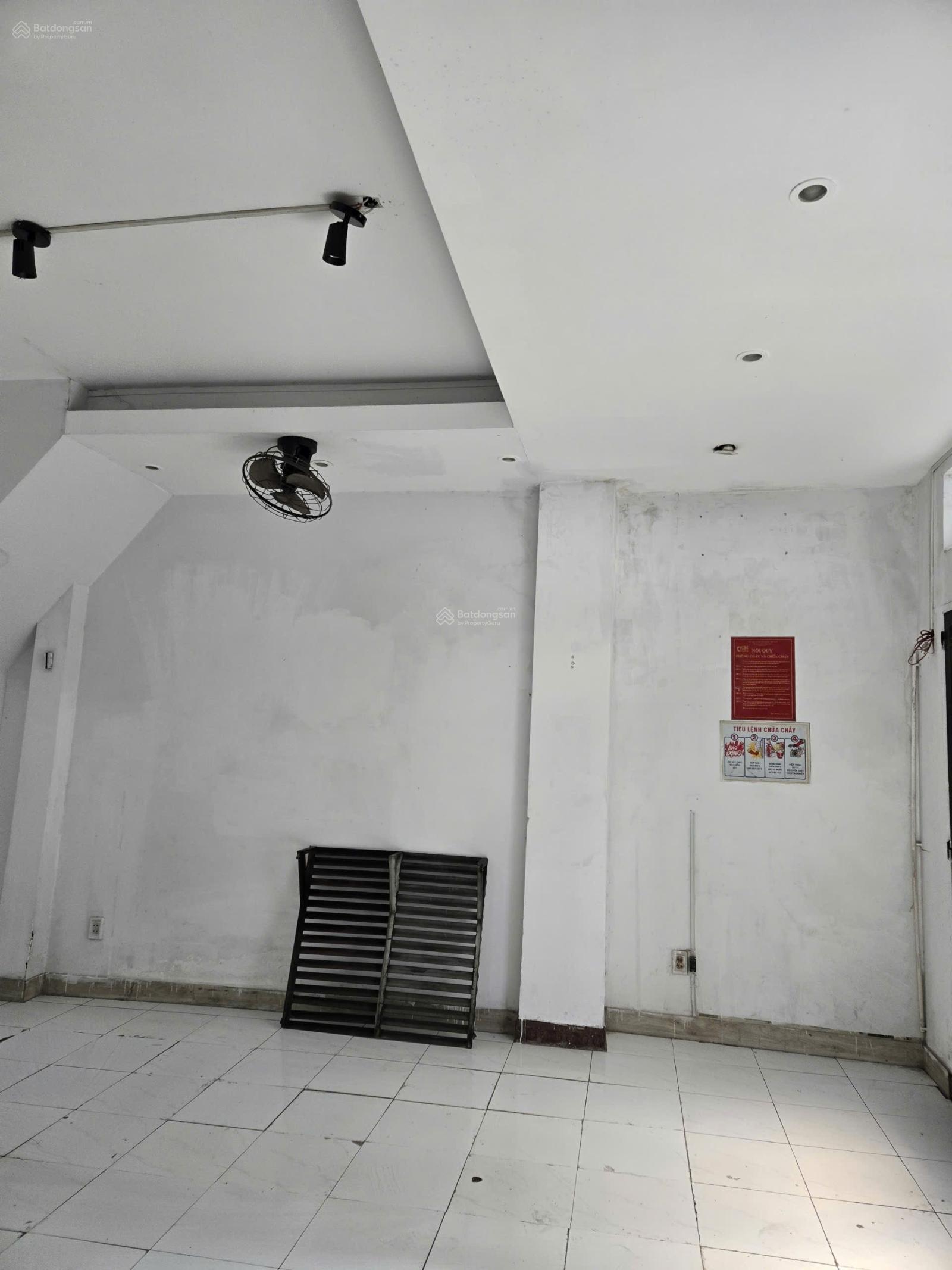 Cho thuê nhà 43m², 1 lầu, 6x7m, hẻm 68 Đồng Nai, P15, Q10, KD đa ngành, gần chợ sĩ thuốc tây Cho thuê nhà 43m², 1 lầu, 6x7m, hẻm 68 Đồng Nai, P15, Q10, KD đa ngành, gần chợ sĩ thuốc tây