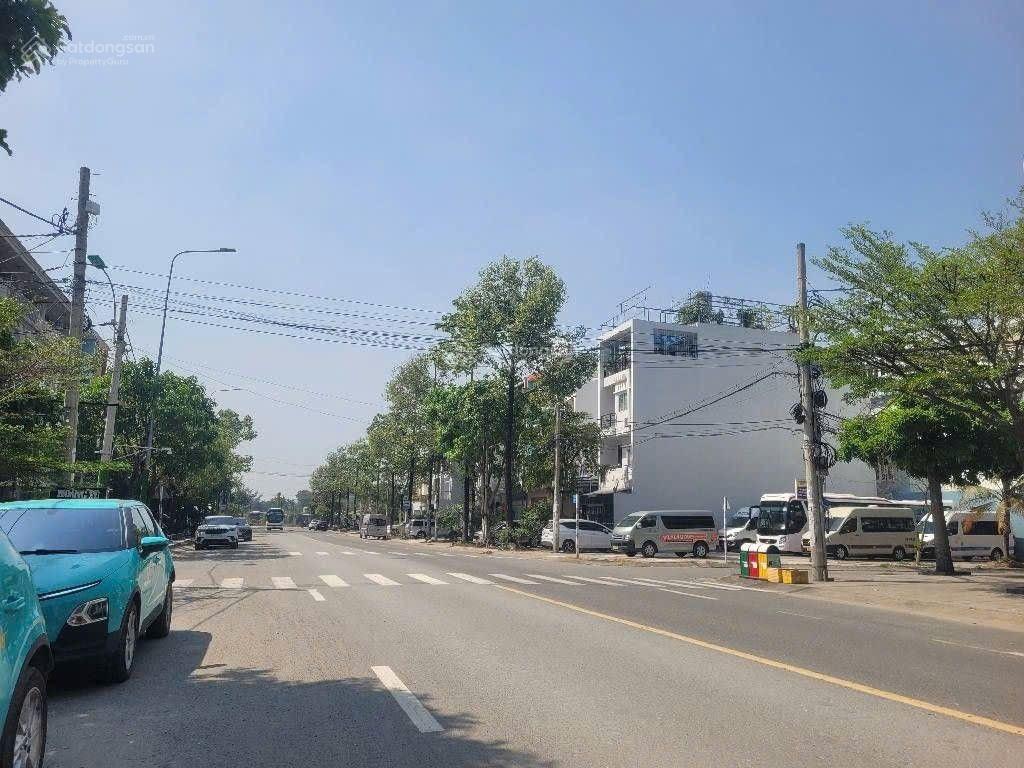 Mặt tiền kd vip - khu Tên Lửa - 4 tầng (5x20m) 6PN - đường 30m có chờ thang máy giá: 23.2 tỷ