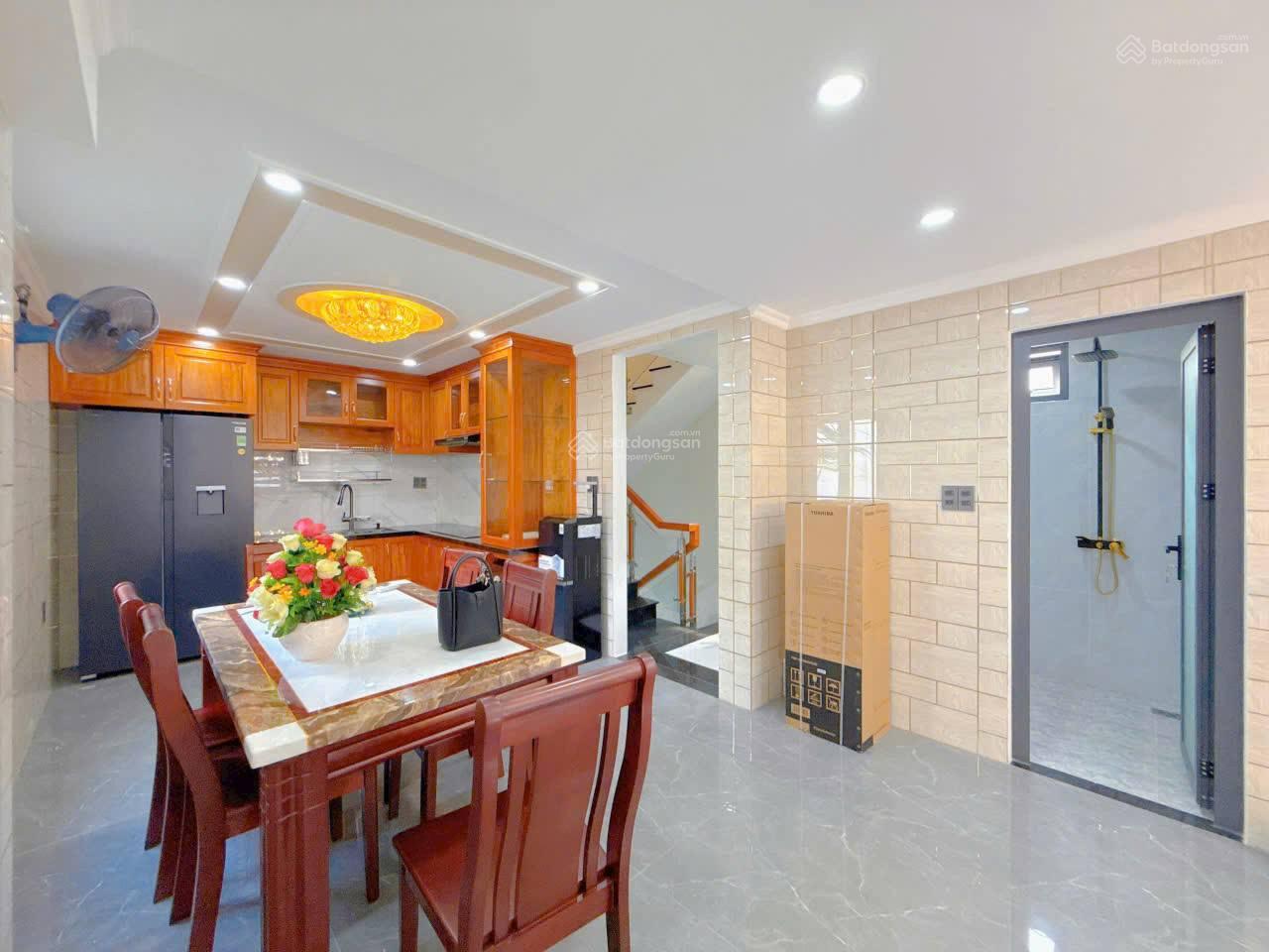 BÁN NHÀ XÂY MỚI 2026- 4 TẦNG HXH PHÙNG VĂN CUNG-CẠNH PHAN XÍCH LONG