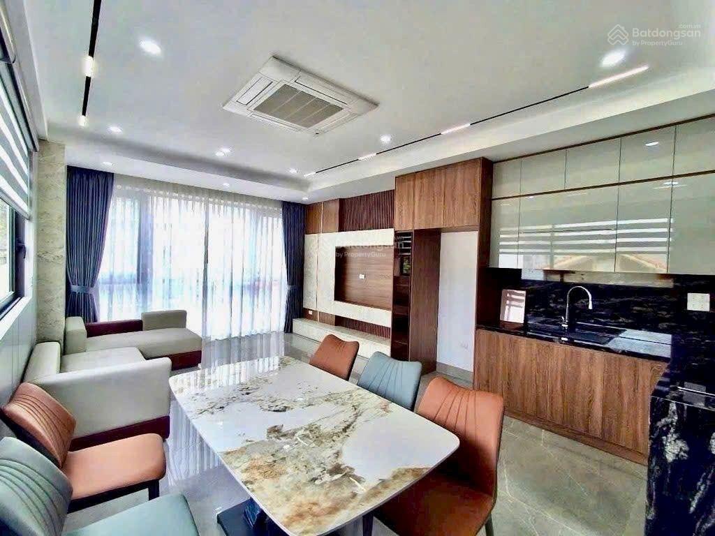 BÁN NHÀ NGUYỄN SƠN, 38M ,THANG MÁY,GARA Ô TÔ ,PHUN NỘi THẤT ,CHỈ 13.2 TY BÁN NHÀ NGUYỄN SƠN, 38M ,THANG MÁY,GARA Ô TÔ ,PHUN NỘi THẤT ,CHỈ 13.2 TY