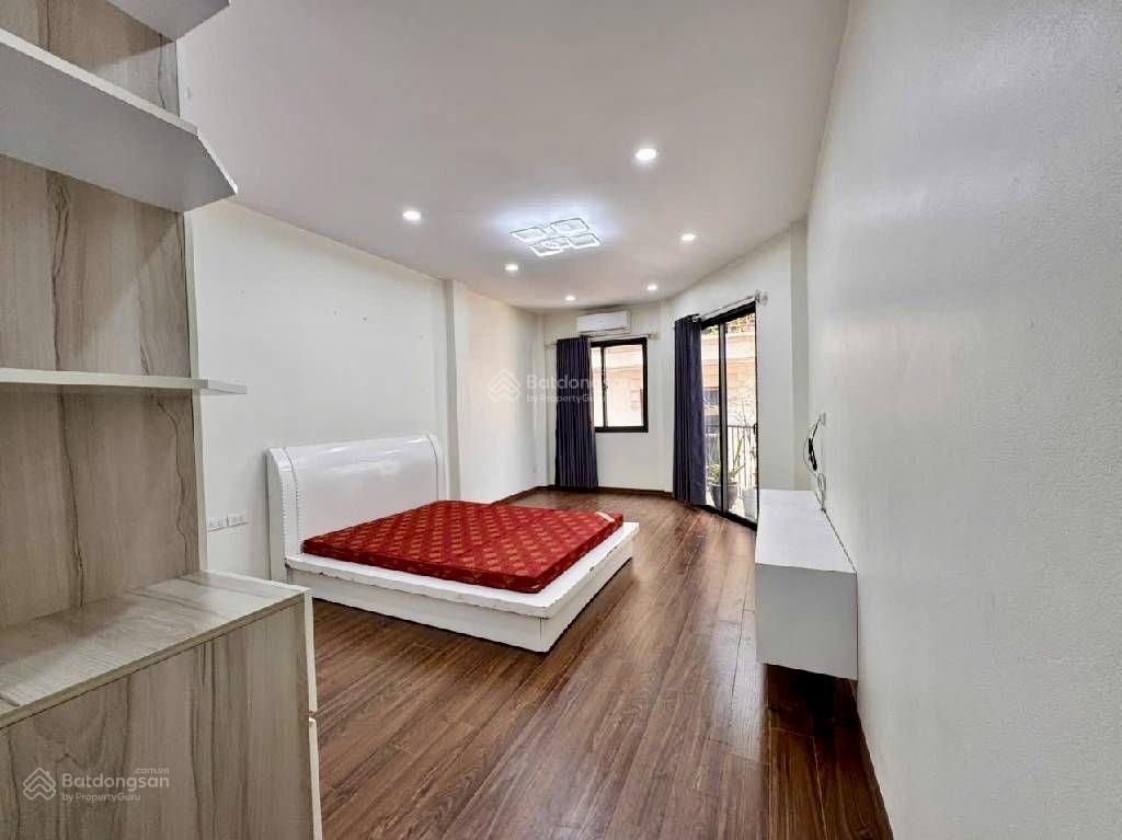 TÂY HỒ - GẦN PHỐ - LẠC LONG QUÂN- NGÕ THÔNG- KINH DOANH- DÂN XÂY- TẶNG NỘI THẤT HIỆN ĐẠI- GIÁ TỐT