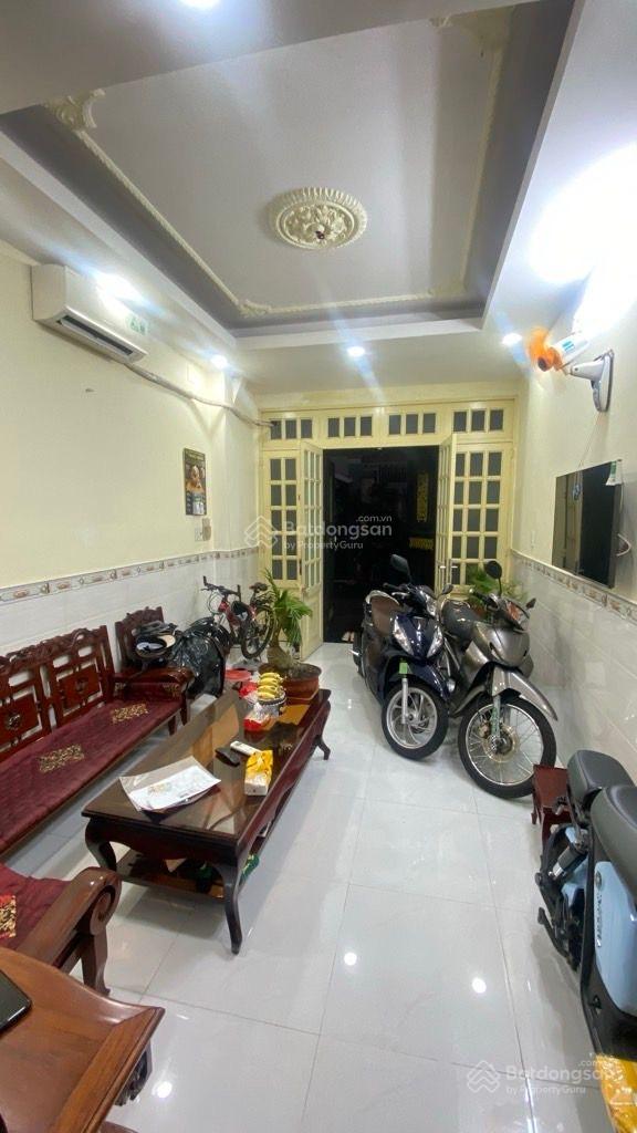 CHỦ CẦN BÁN GẤP NHÀ ĐƯỜNG 8M - CMT8 QUẬN 3 NGAY CV LÊ THỊ RIÊNG NHỈNH 10 TỶ .