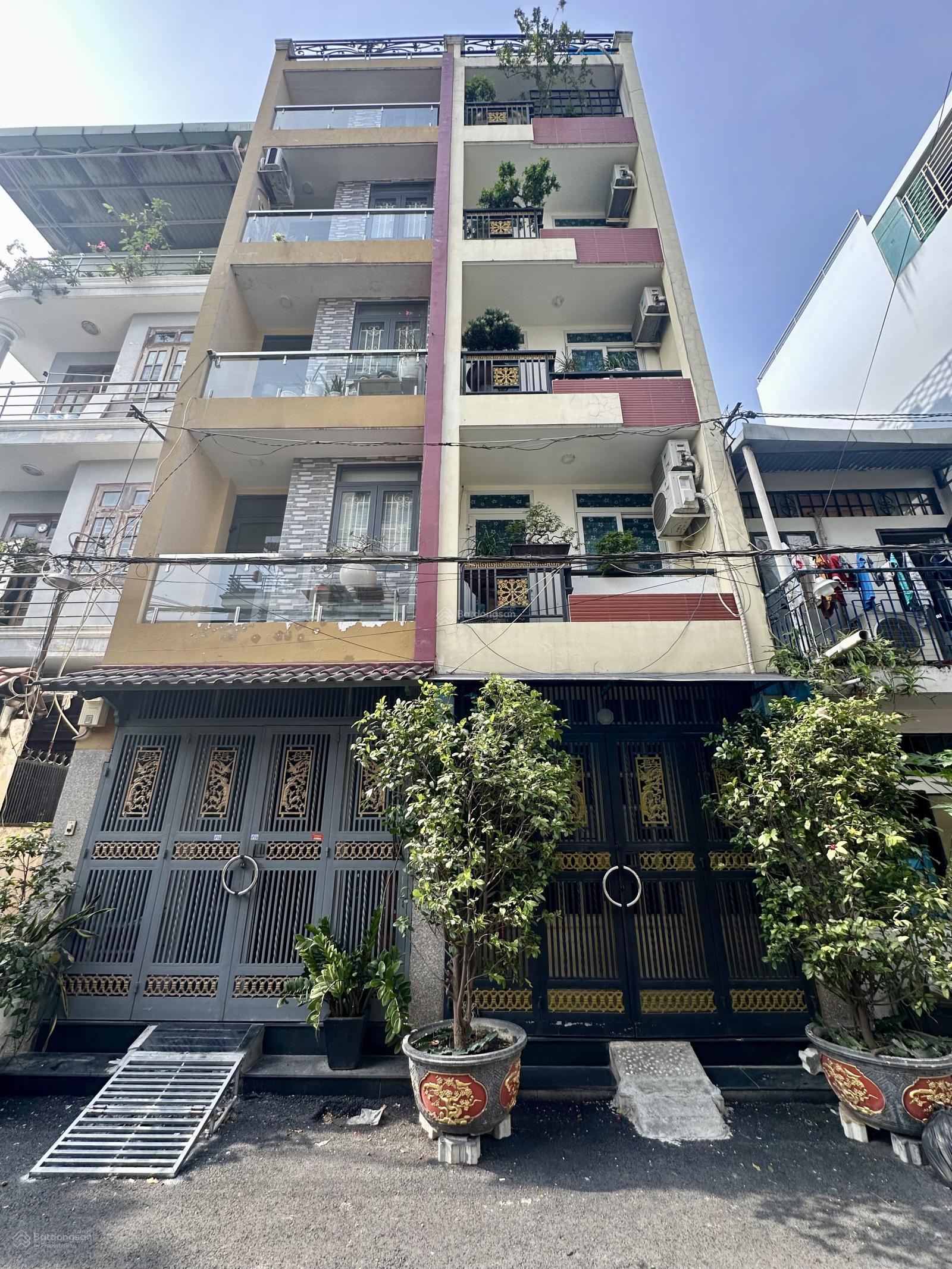 CHỦ CẦN BÁN GẤP NHÀ ĐƯỜNG 8M - CMT8 QUẬN 3 NGAY CV LÊ THỊ RIÊNG NHỈNH 10 TỶ .