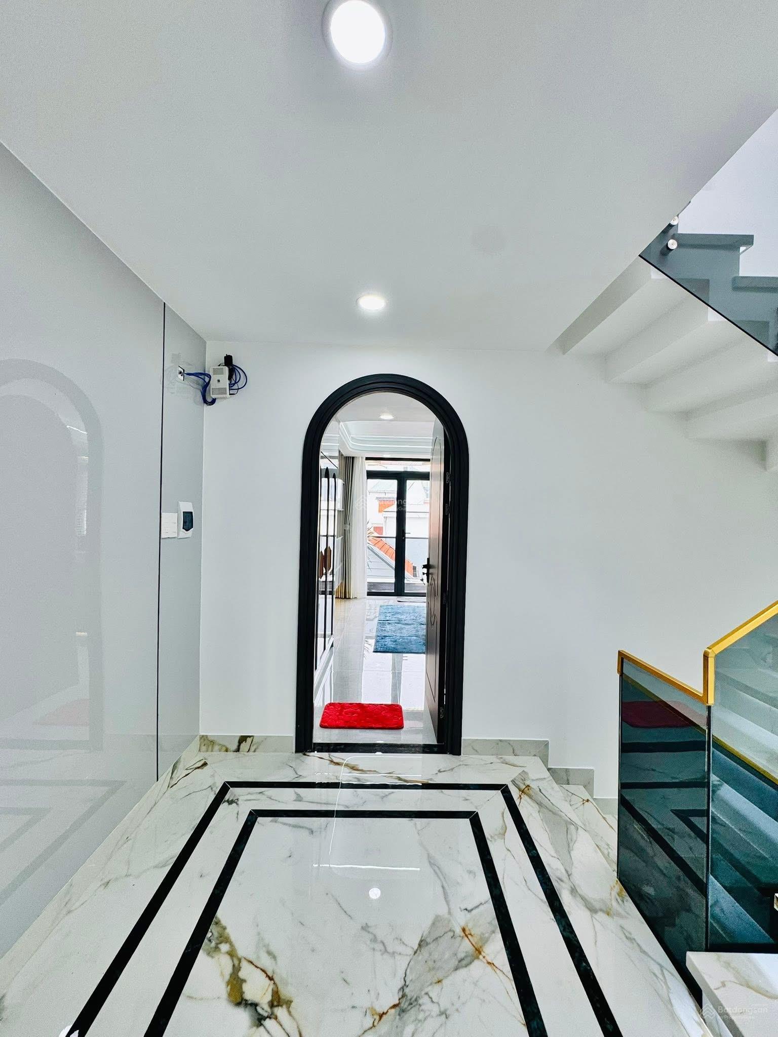 Bán nhà trung tâm gần cityland phường 6 Gò Vấp