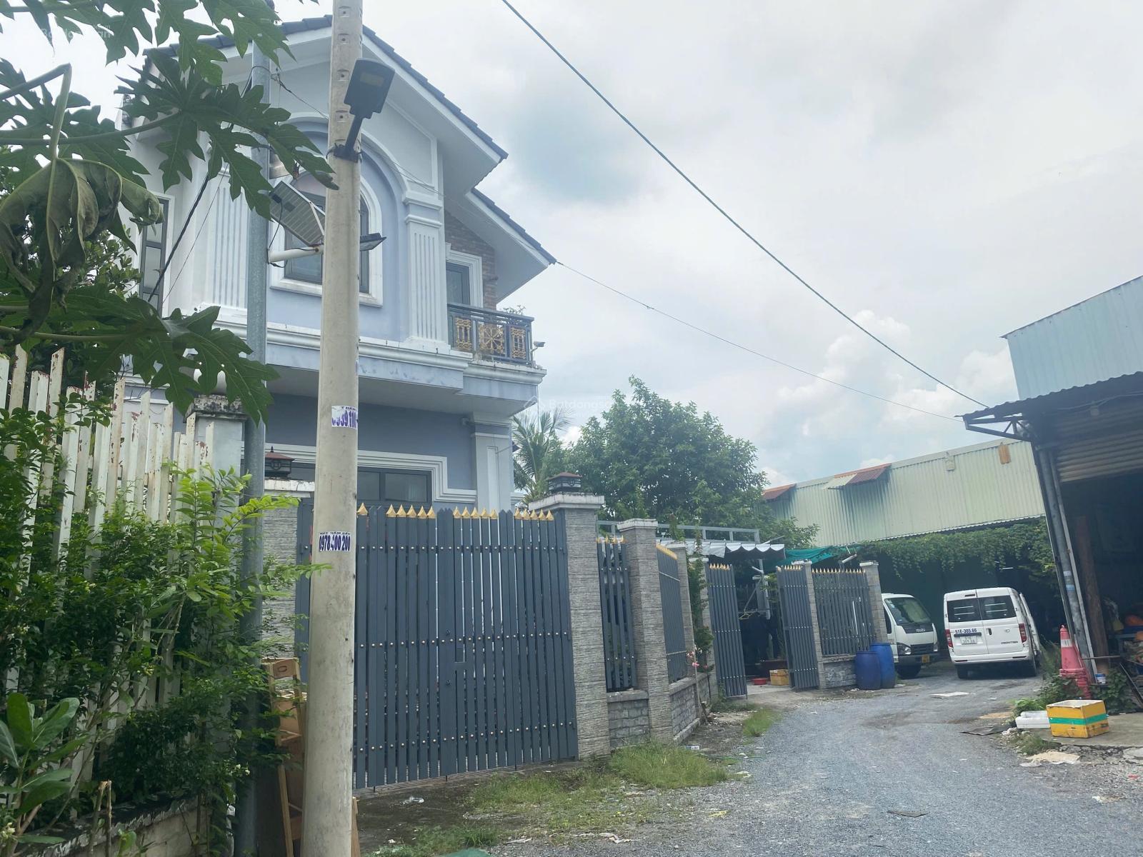 bán kho đường 10m. bank định giá 7 tỷ bán 6.5 tỷ. 10x20. tách 2 sổ