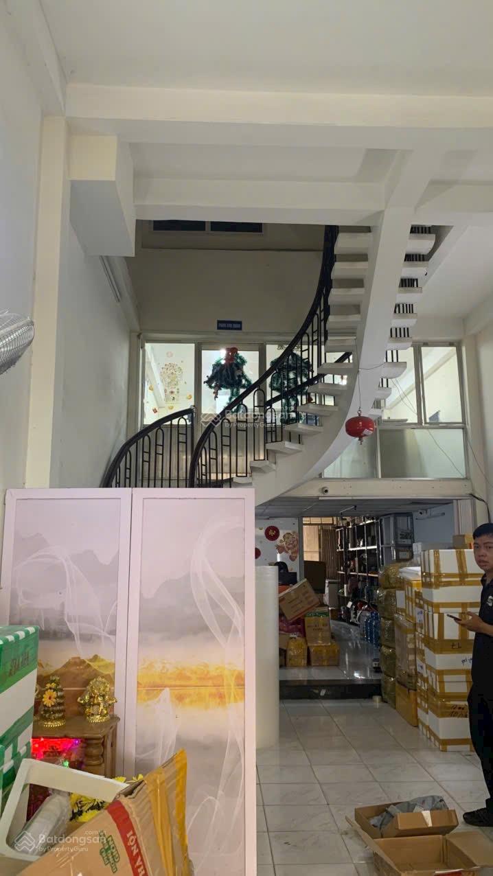 Bán nhà Khu ViP - HXH 6m Yên Thế, P2, Tân Bình - DT:4,5x28m. CN:120m2 - Giá chỉ nhỉnh 140tr/m2.