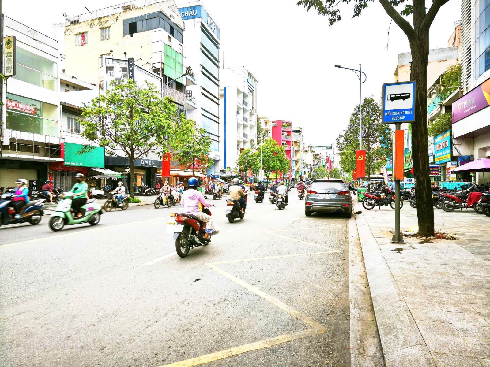 MẶT TIỀN PHỐ THƯƠNG MẠI HẬU GIANG- MINH PHỤNG QUẬN 6- 4X19M, NỞ HẬU 4.5M, LỀ ĐƯỜNG 10M