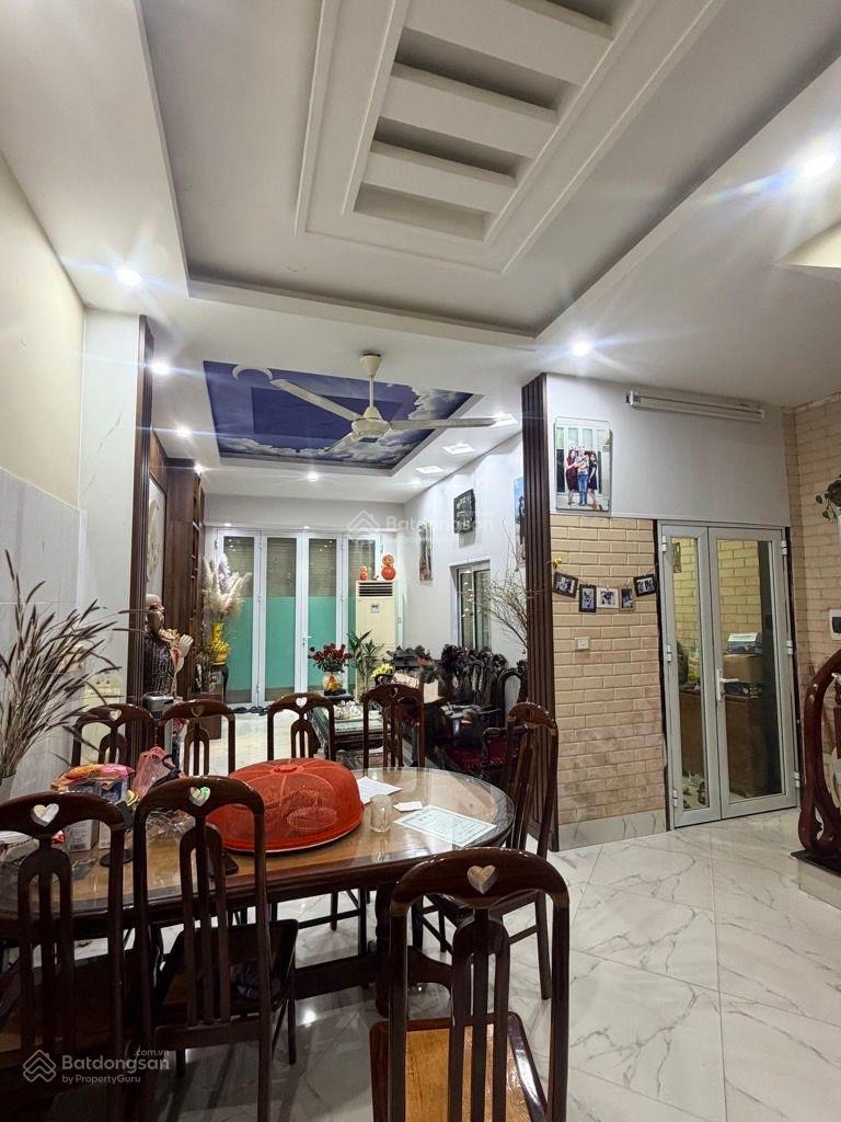 TRẦN ĐẠI NGHĨA - TRUNG TÂM CỤM ĐẠI HỌC - NHÀ HIẾM NGÕ THÔNG.