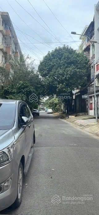 Bán nhà đường lớn 12m vị trí đẹp sau lưng Vincom Nguyễn Xí, DT 80m2 ngang 5m