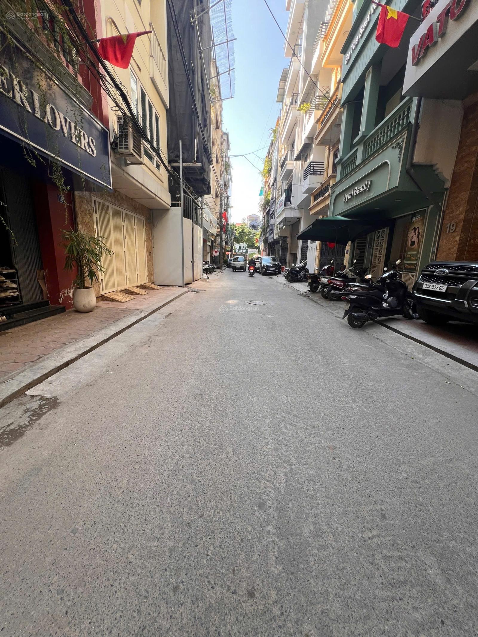 Bán gấp Nhà phố Trung Kính 43 tỷ, 75m2 x 8tầng x 6m mặt tiền. Siêu đẹp Bán gấp Nhà phố Trung Kính 43 tỷ, 75m2 x 8tầng x 6m mặt tiền. Siêu đẹp