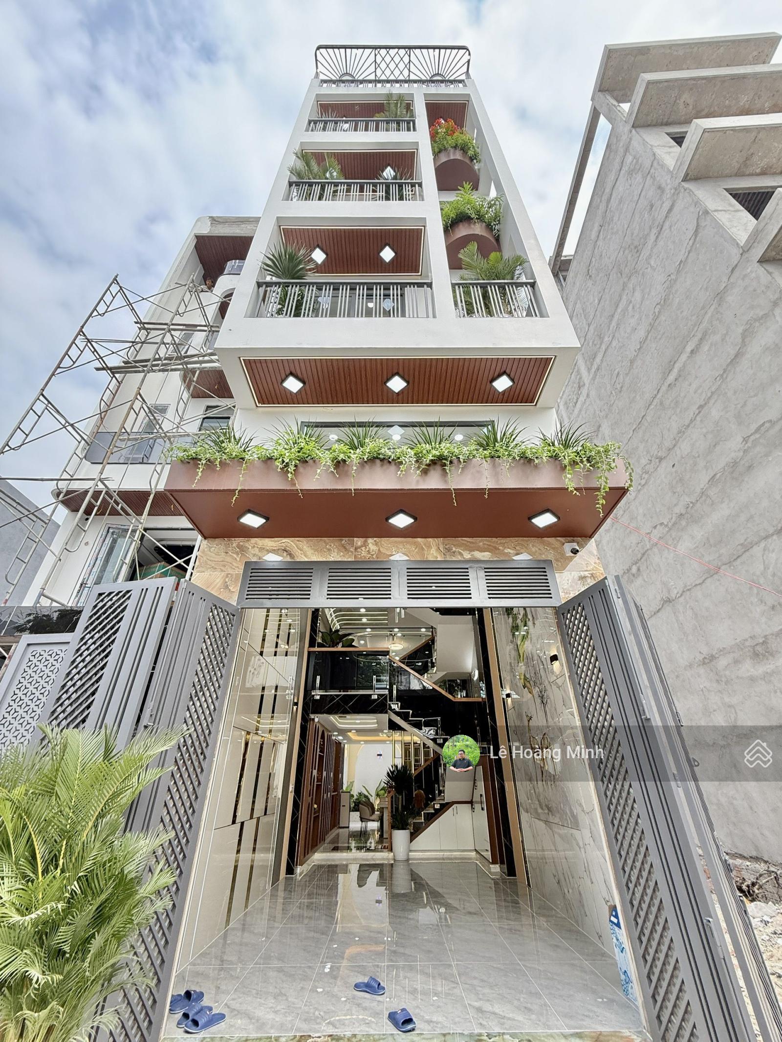 Siêu phẩm 4,5m x 17m. Xây 4 tầng ô thang máy hẻm 10m đường Tân Chánh Hiệp 18