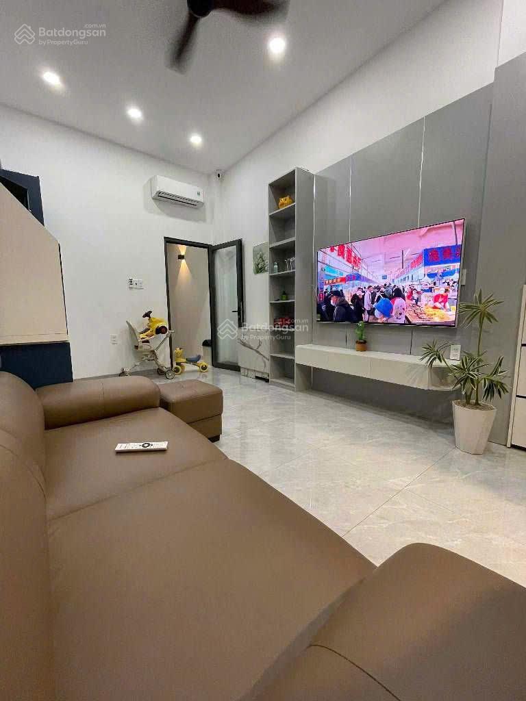 8.9 Tỷ - 80m2 , Siêu phẩm chân dài 3 tầng ngay trung tâm Gò Vấp, hẻm 6 m thông Nguyễn Văn Khối