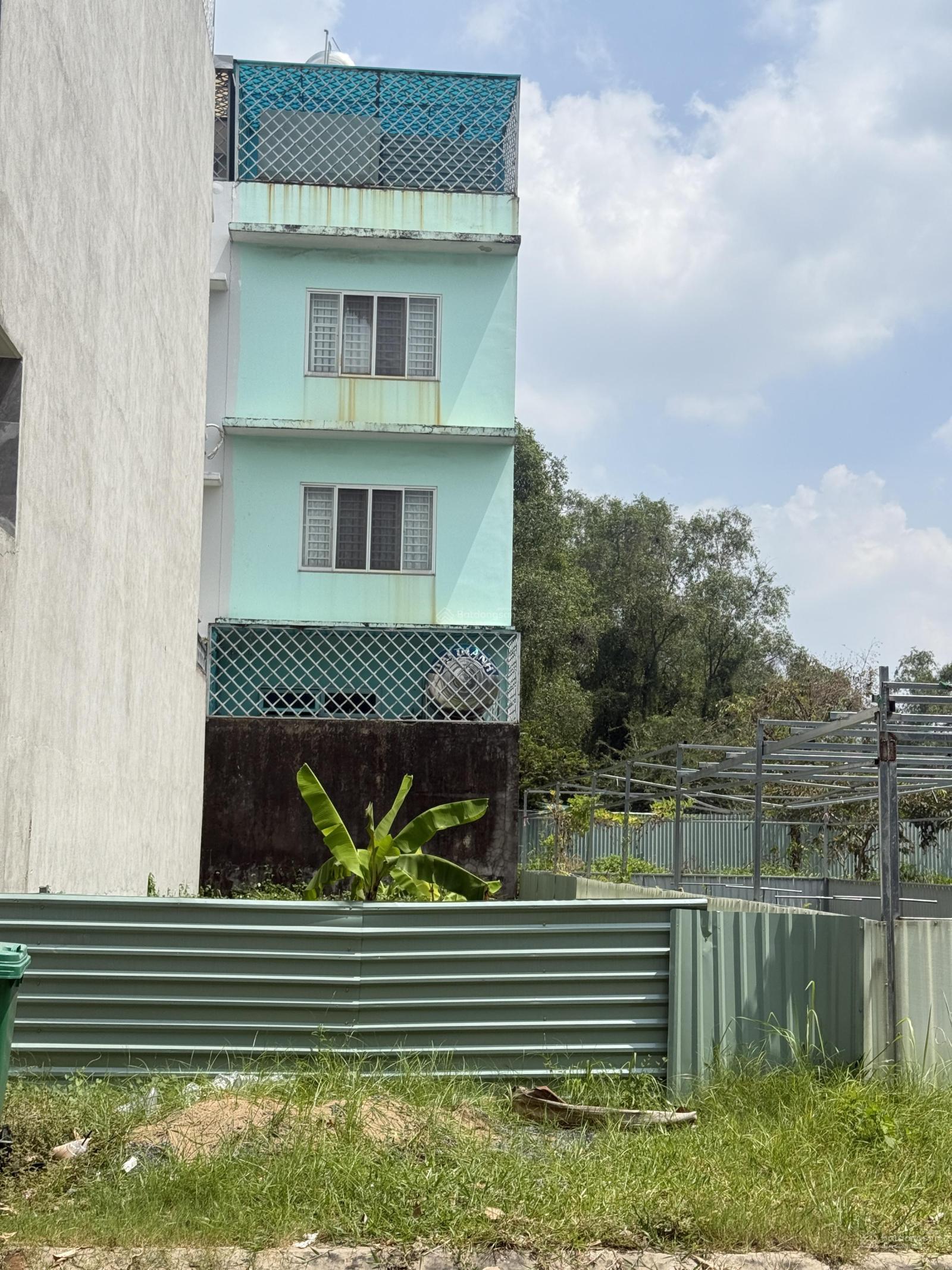 Bán Đất Nền Dự Án Dương Hồng giá 7,5 tỷ, 95m2, gần công viên , nhiều tiện ích, Bình Chánh, HCM