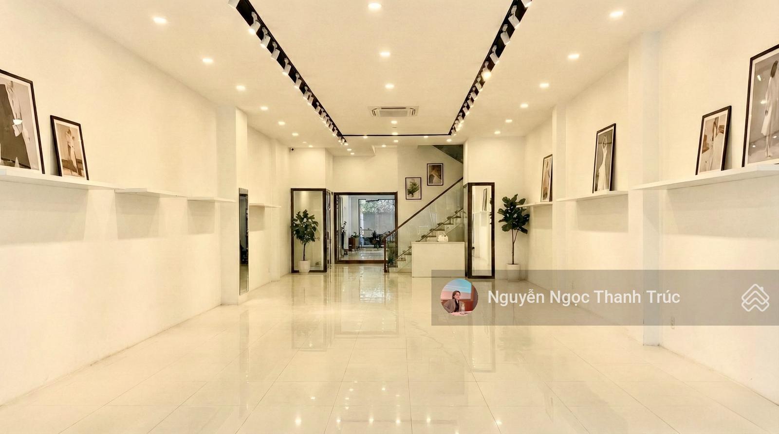 MẶT TIỀN ĐÔI HAI BÀ TRƯNG Q3 - NGANG 10 DÀI 30M - TRỤC VÀNG KINH DOANH - GIÁ 210TR!