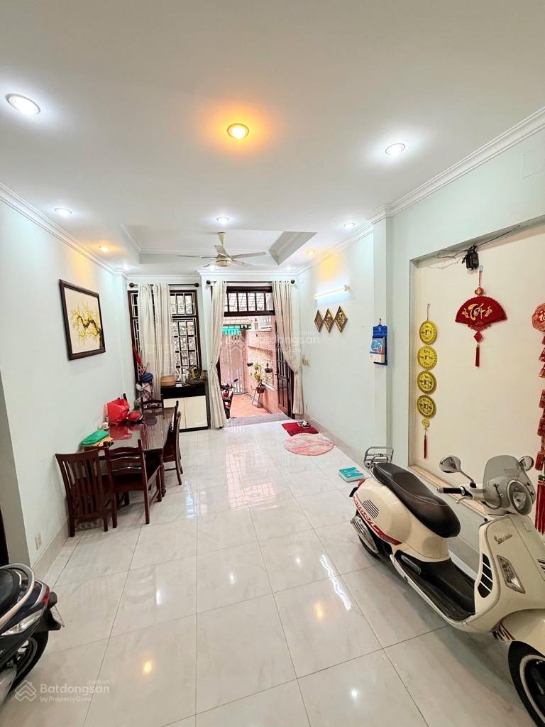 Bán nhà Đường Phan Đăng Lưu Quận Phú Nhuận, DT: 4 x 23 NỞ HẬU 5 tầng BTCT , CHỈ 16,7 Tỷ