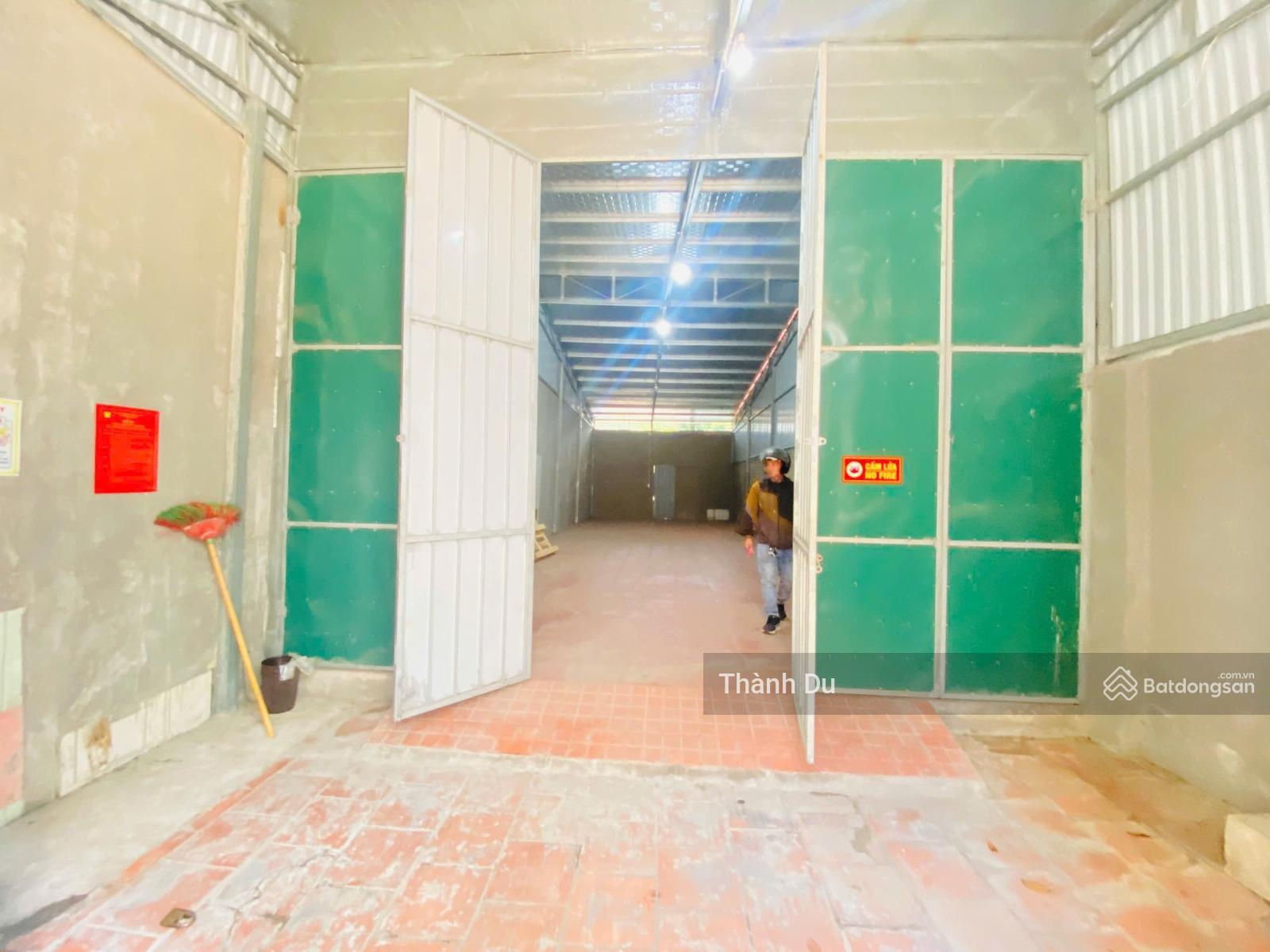 Cho thuê kho xưởng Thạch Bàn - Long Biên 120m2 giá 9 triệu / tháng Cho thuê kho xưởng Thạch Bàn - Long Biên 120m2 giá 9 triệu / tháng