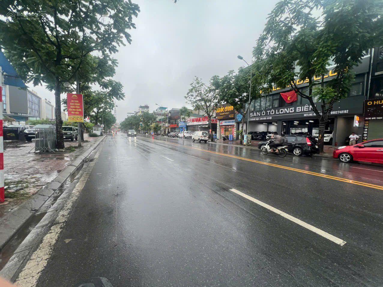 Bán nhà mặt phố Thi Sách, 40 tỷ, 75 m2, 3 tầng, mặt tiền 4m