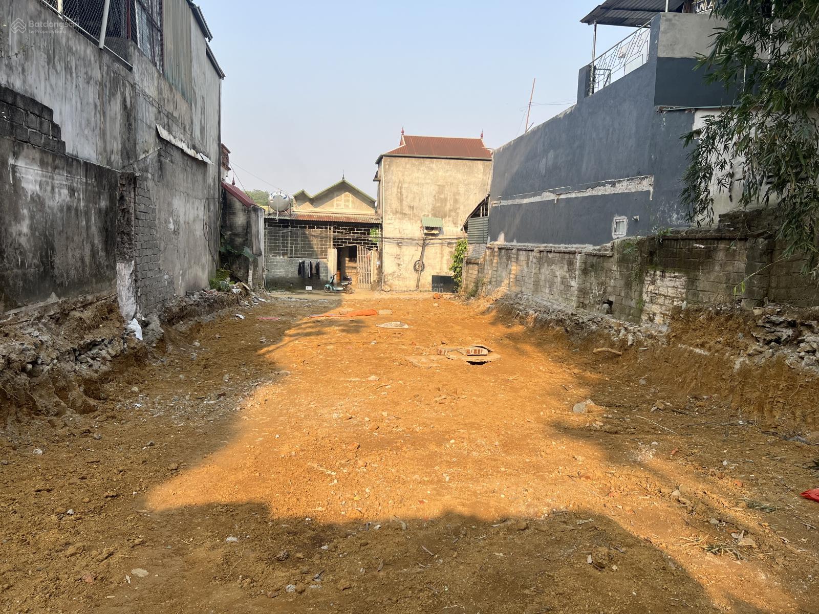 Bán 265m2 đất thổ cư tại tiểu khu 14 thị trấn Lương Sơn, LH: 0988 168 ***