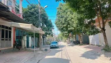 Cần bán lô đất thuộc phường Bạch Hạc, TP Việt Trì cũ. Sẵn cho thuê 1.7tr/tháng