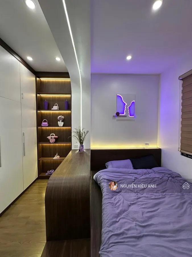 Nhà đẹp như Villa p Hồng Mai 15m ra oto 40m -4 T -MT 4M SĐCC PHÂN LÔ XÁCH VA LY VÊ Ở NGAY 9,7 tỷ