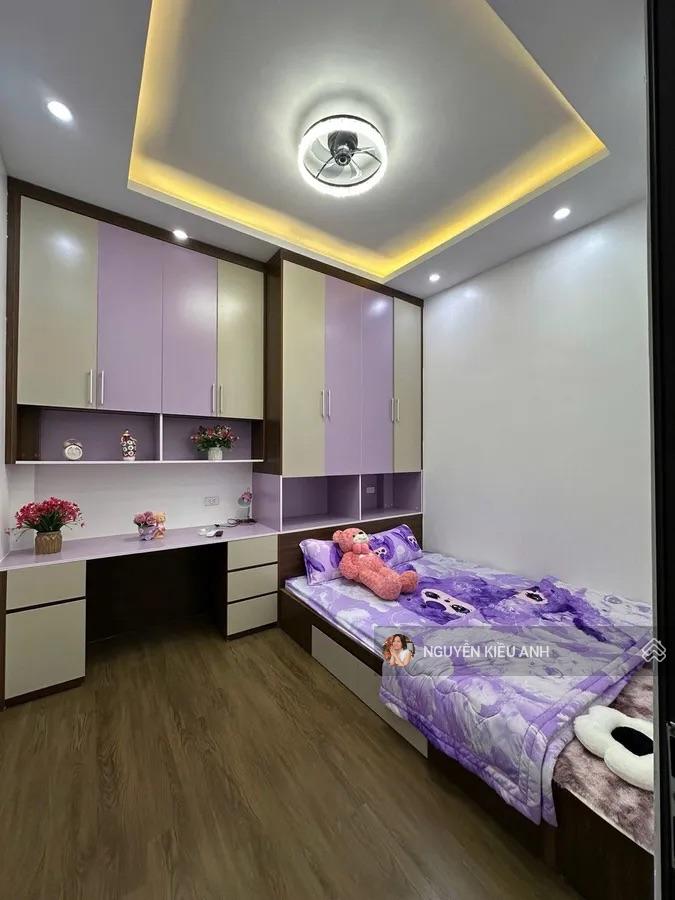 Nhà đẹp như Villa p Hồng Mai 15m ra oto 40m -4 T -MT 4M SĐCC PHÂN LÔ XÁCH VA LY VÊ Ở NGAY 9,7 tỷ