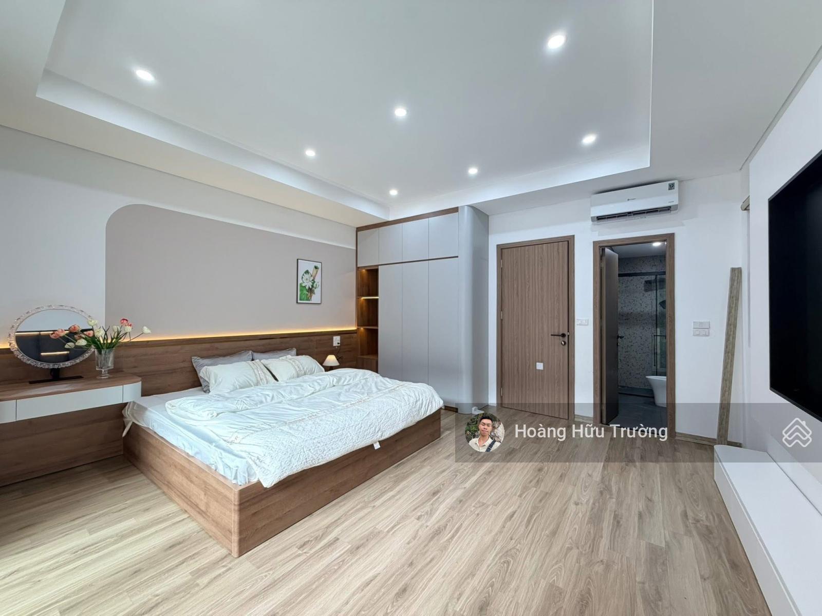 Bán nhà phố Ngọc Hà - Sơn Tây DT 40m2 6 tầng thang máy - Lô Góc - 50m ra phố - Nhà mới ở ngay!!! Bán nhà phố Ngọc Hà - Sơn Tây DT 40m2 6 tầng thang máy - Lô Góc - 50m ra phố - Nhà mới ở ngay!!!