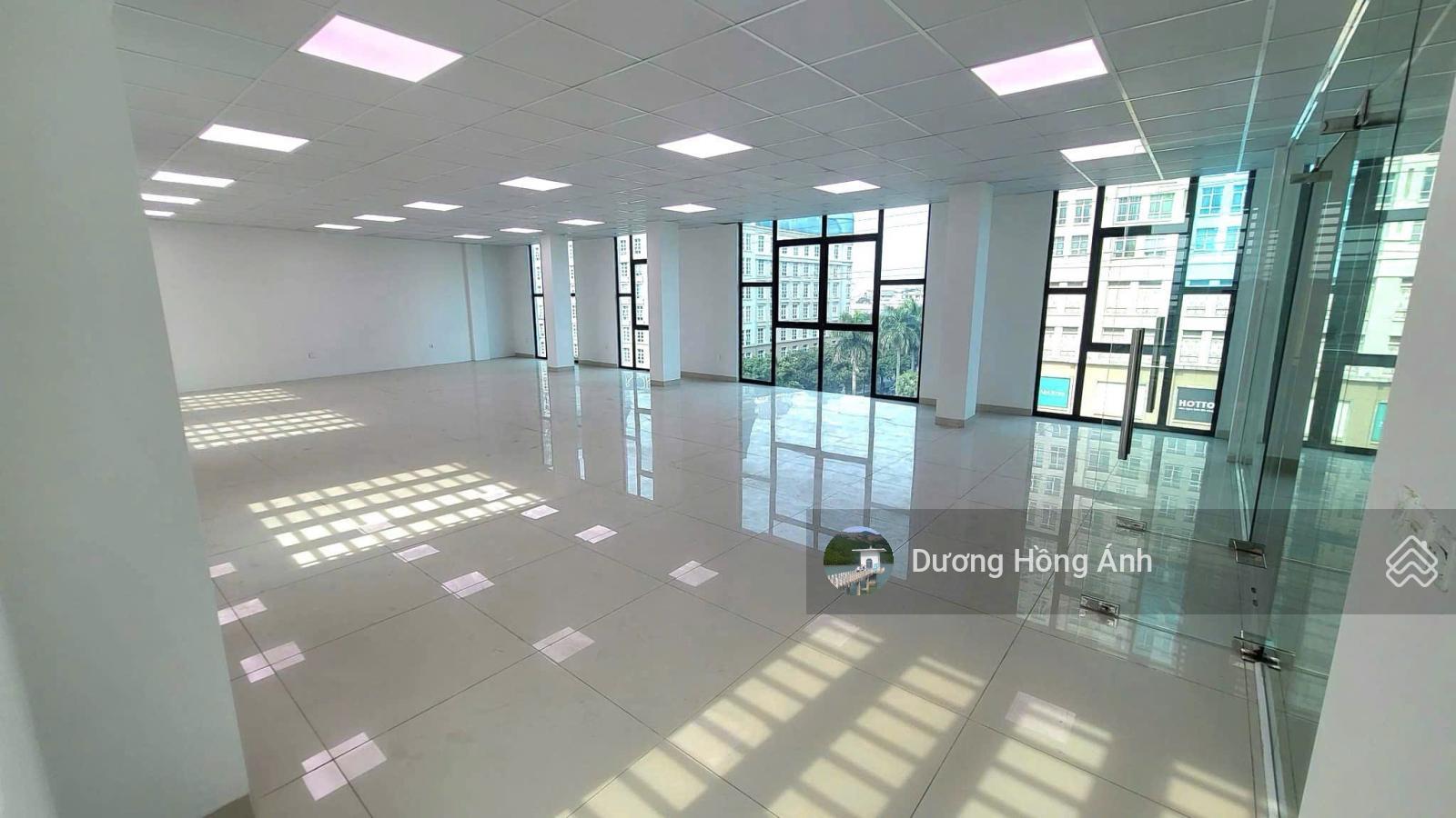 BQL tòa nhà AD Building ngõ 11 Duy Tân cho thuê văn phòng 50m2, 100m2, 200m2, 500m2 giá 120.000đ/m2