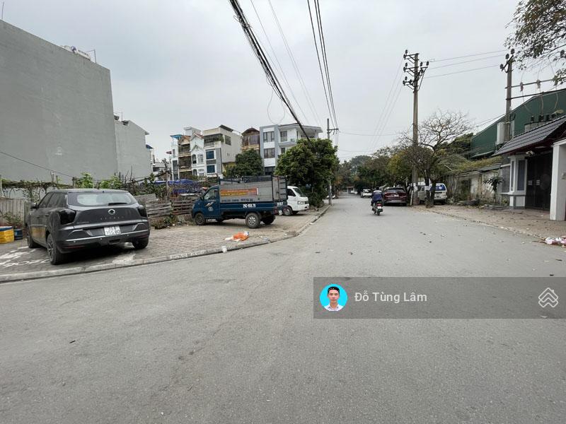Cần bán 99,1m2 lô góc đất đấu giá Cổ Bi. Đường rộng 15m, 3 ô tô tránh, phù hợp làm Văn Phòng Cần bán 99,1m2 lô góc đất đấu giá Cổ Bi. Đường rộng 15m, 3 ô tô tránh, phù hợp làm Văn Phòng