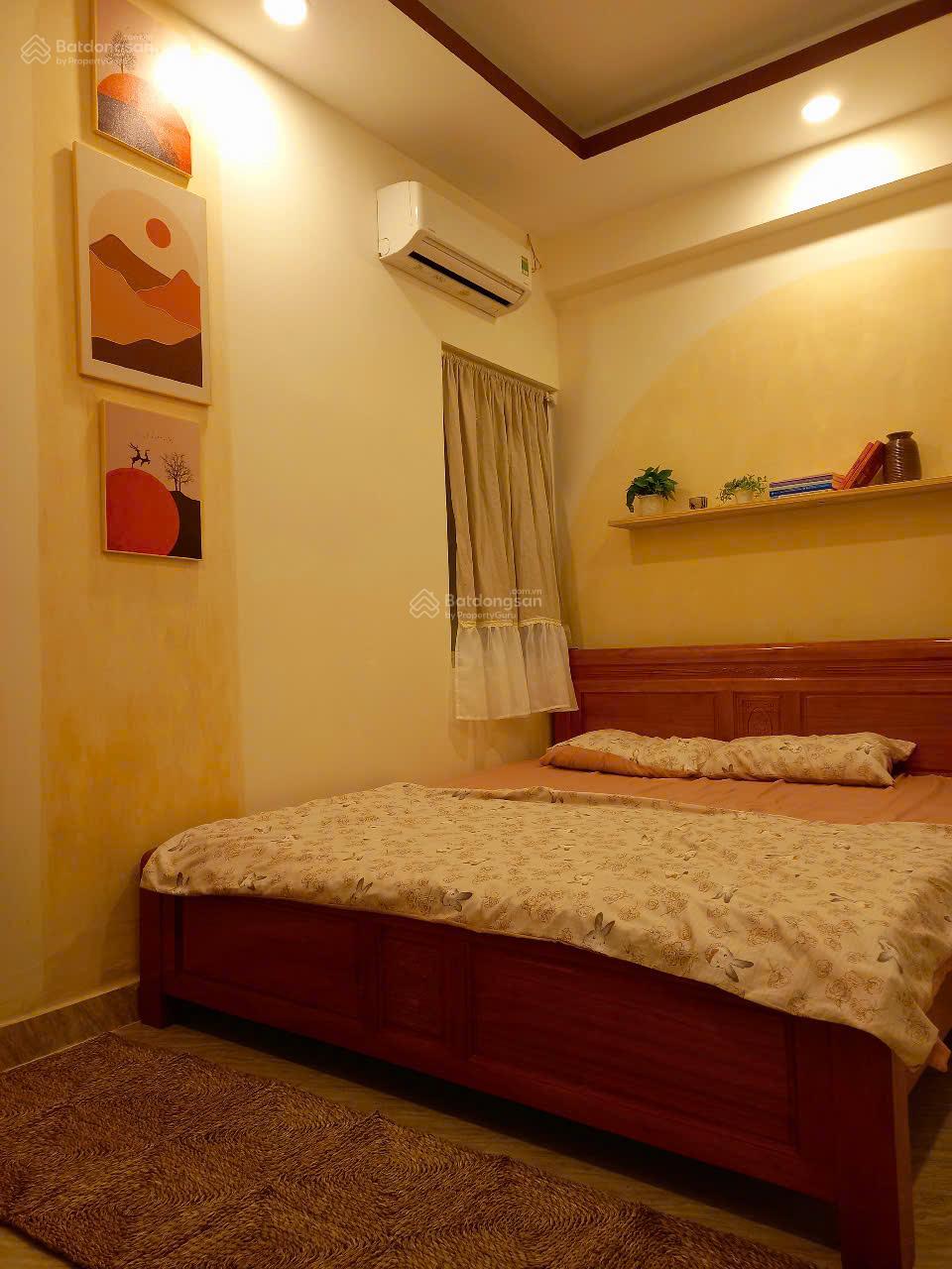 Bán nhanh căn hộ Hoàng Quân Nha Trang DT 54,4m2, sổ đỏ, 2PN chỉ với 2.19 tỷ