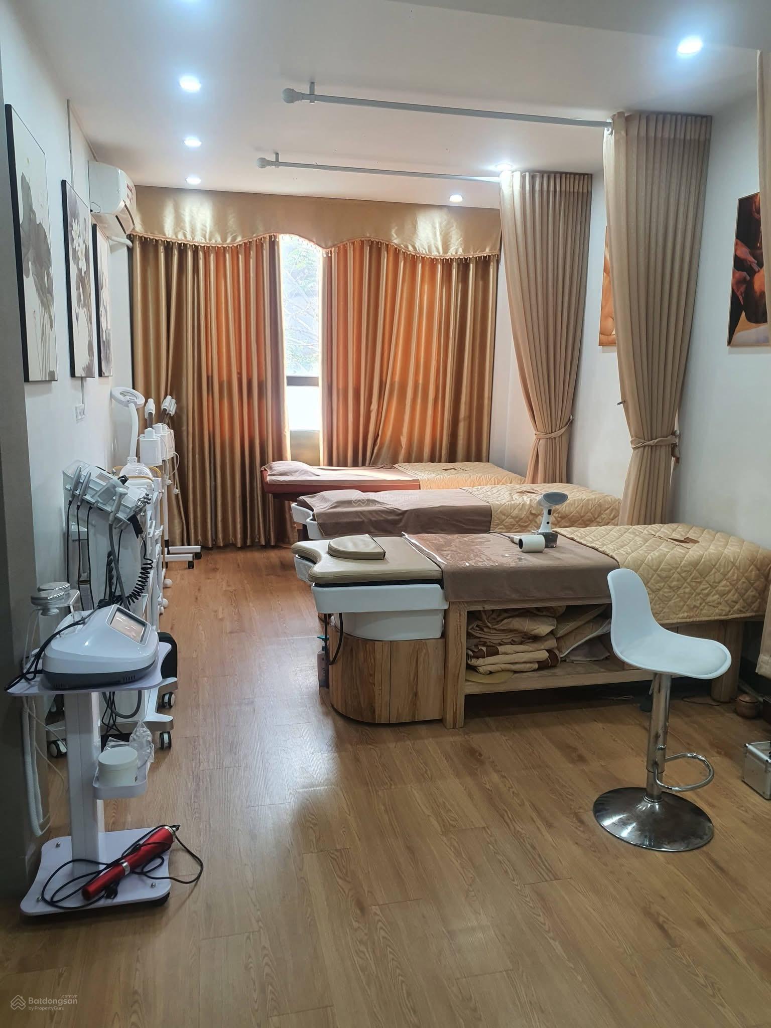 MẶT PHỐ MINH KHAI - 6 TẦNG THANG MÁY - VỈA HÈ RỘNG - KINH DOANH - 6 TIỀN 50TR/THÁNG - NHỈNH 30 TỶ