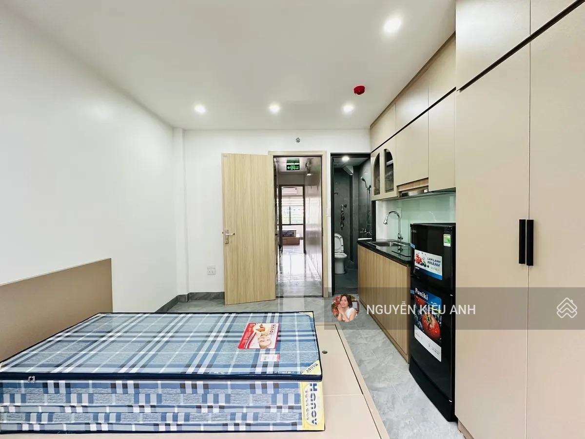 Bán NHÀ- DÒNG TIỀN CHO THUÊ 8 P KHÉP KÍN FULL ĐỒ HIỆN ĐẠI -40tr/ tháng Sđcc 3p ra ĐHBK 10,75 tỷ CT