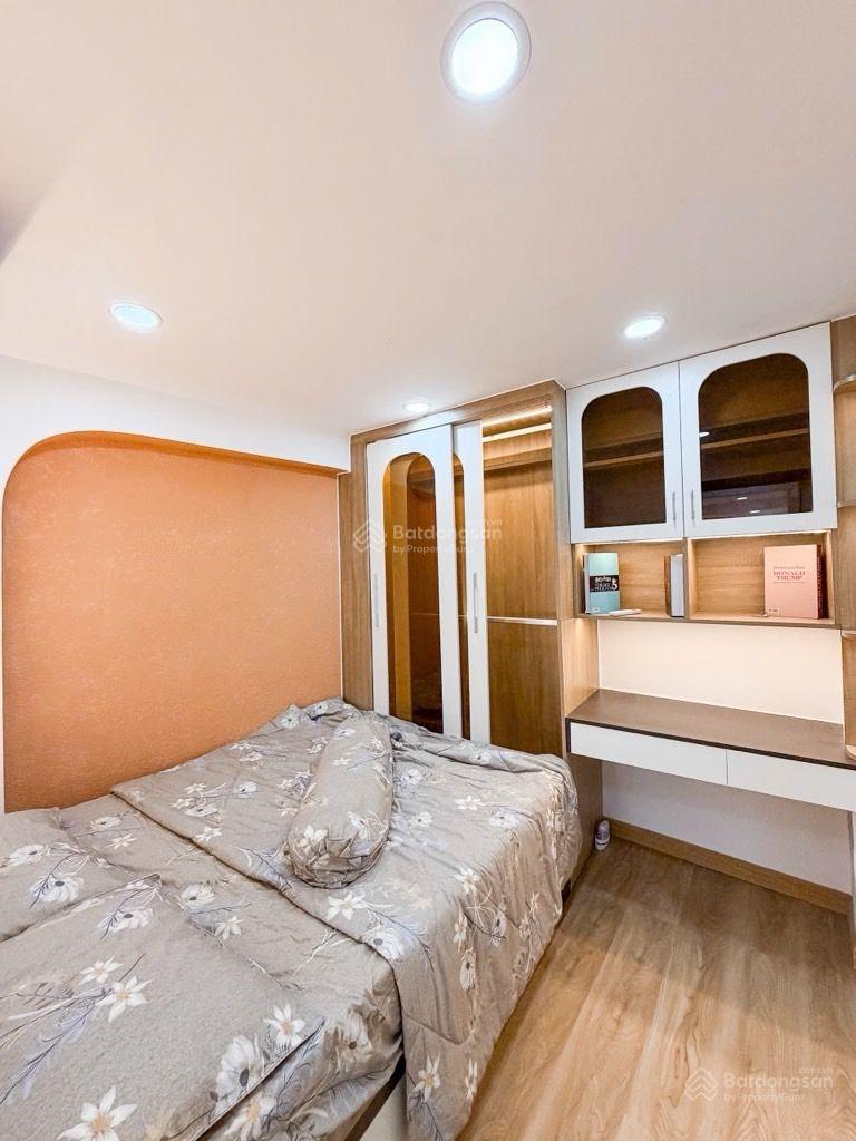 NGAY HÀNG XANH HẺM XE HƠI 10M XÔ VIẾT NGHỆ TĨNH 3 TẦNG NHÀ MỚI VÀO Ở NGAY GIÁ 5.6 TỶ