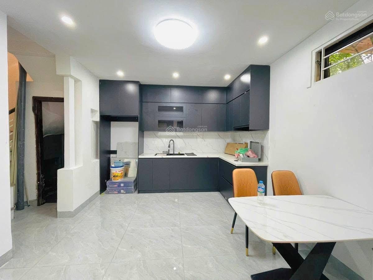 Siêu Hiếm ! Yên hoà - cầu giấy 30m2*5Tầng* Giá nhỉnh 7 tỷ. Trước nhà rộng 3m