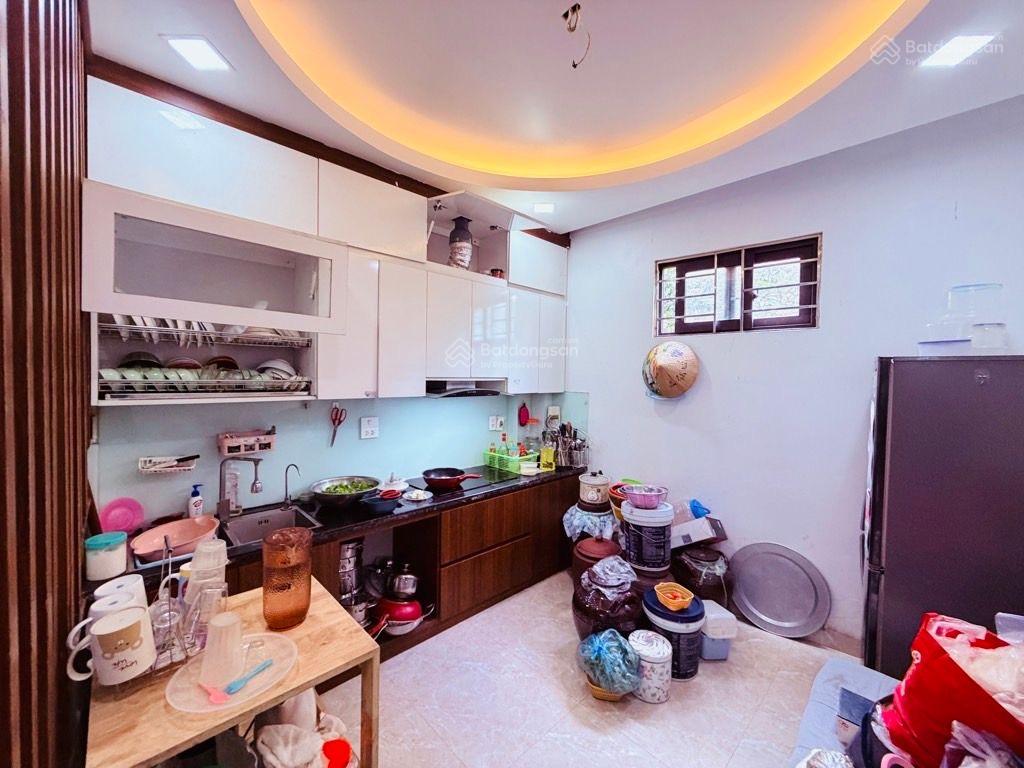 Bán Nhà Phố Trạm,LB Phân Khúc Cực Hiếm 32M 5tầng Mặt Tiền Hơn 4M, Ngõ To Rộng Giá Nhỉnh 7tỷ Bán Nhà Phố Trạm,LB Phân Khúc Cực Hiếm 32M 5tầng Mặt Tiền Hơn 4M, Ngõ To Rộng Giá Nhỉnh 7tỷ