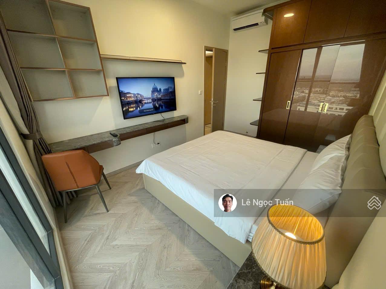 Cho thuê căn hộ 3PN Lumiere Boulevard hướng Đông Nam